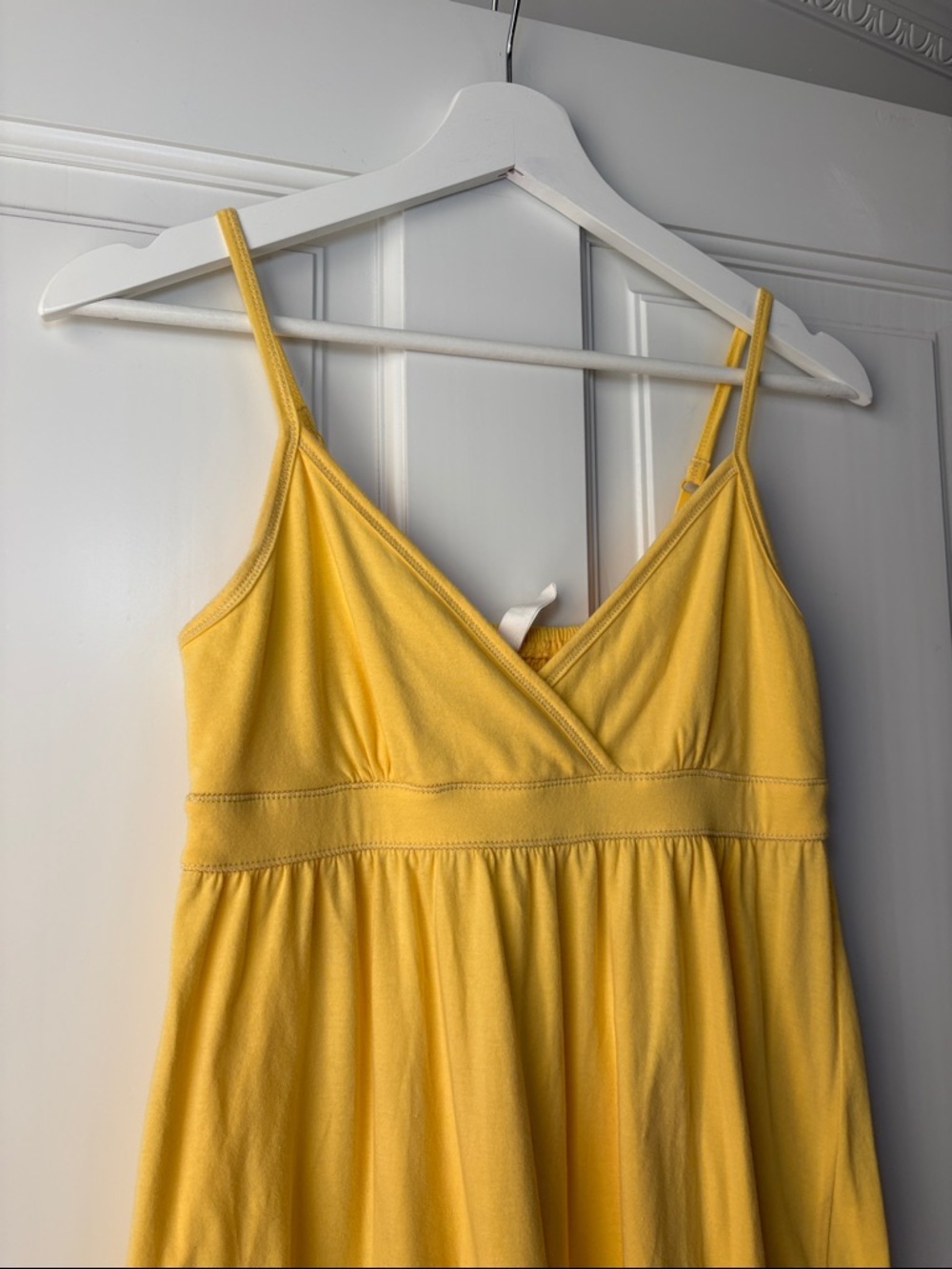Aeropostale Mini Dress Size M Yellow Sleeveless Ruffle Hem Empire Waist Smocked - Picture 4 of 5